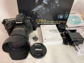 Nikon ニコン D750 デジタル一眼レフカメラ ボディ AF-S Nikkor 24-120mm 1:4 G ED レンズ