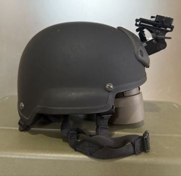 CGF Helmets, Inc. 製　TC 2002 Norotos マウント付　 米軍 実物 Ops-Core SEALs