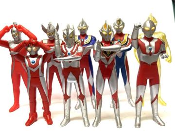 希少　ウルころ　ウルトラころせうむ　DVD 特典　限定　ソフビフィギュア　タロウ　エース　エメリウム光線　メタリウム光線他　大量！　