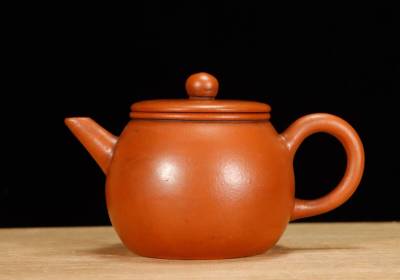 【日本橋古美術】「清末龍章 重量93g」朱泥 茶壺 煎茶 急須 紫砂 壺 宜興 紫砂 壷 在印 孟臣 紫泥 水平 清 明