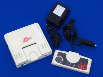 ◆◇NEC PC Engine PC 初代機 PI-TG001 家庭用ゲーム機 専用コントローラー・ACアダプター付 動作未確認◇◆