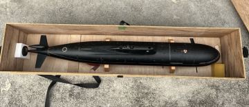 MODEL HIRAO RC潜水艦 全長約115cm 純正木箱付 真鍮スクリュー 大型ラジコン潜水艦 動作未確認 ジャンク