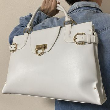 極美品/希少色●フェラガモ Salvatore Ferragamo トートバッグ メンズ ビジネス 大容量 A4 書類 レザー 本革 ガンチーニ 入手困難◎