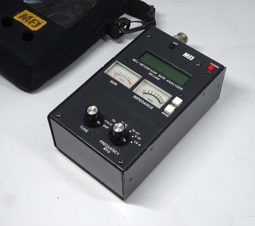 緑屋Re■ MFJ　HF/VHF/UHF SWR ANALYZER　MFJ-269　アンテナ アナライザー　通電品　t/k8/6-184/7-2#80
