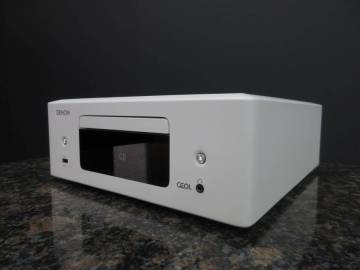 【美品】DENON ネットワークCDプレーヤー RCD-N12 デノン　　(管理番号P4)