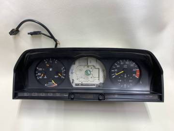 メルセデス ベンツ 純正 W201 190E スピードメーター 速度計 計器 走行距離 不明 部品取り等に