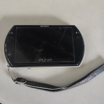 SONY PSP go PSP-N1000 本体 起動確認済み　ジャンク