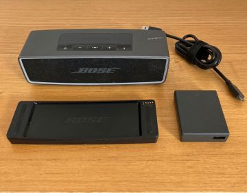 BOSE スピーカー SoundLink Mini Bluetooth speaker 付属品あり（電源ランプ点滅・動作OK）