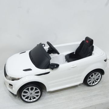 074 レンジローバー イヴォーク 電動乗用ラジコンカー 充電器欠品 ※ジャンク