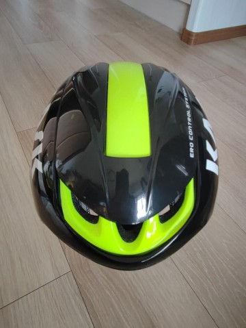 ★ロードバイク用 ヘルメット　美品です。