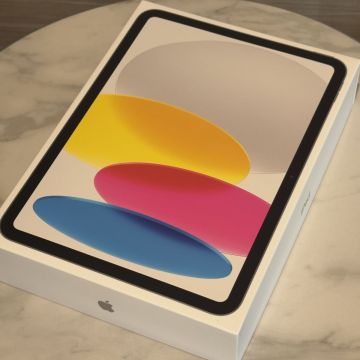 &Phi; iPad 11インチ 第11世代 Wi-Fi 128GB シルバー MD3Y4J/A S56093295010
