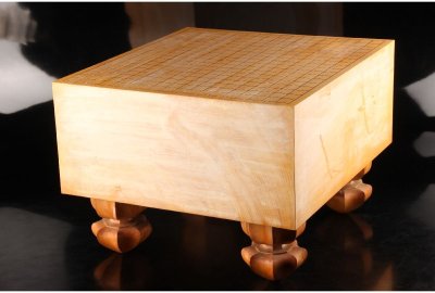 [URA]本榧製足付19路碁盤/厚み19.3cm/約23kg/4-7-60　(検索)骨董/囲碁/将棋/碁笥/碁石/カヤ/榧