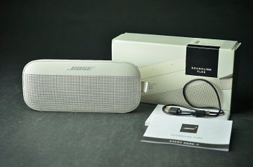 Bose(ボーズ) SoundLink Flex Portable Speaker ワイヤレススピーカー Bluetooth 説明書・箱付属・中古・動作確認OK ★【YB】26Y685-4