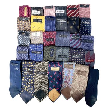 Yves Saint Laurent イヴサンローラン ネクタイ Salvatore Ferragamo/GUCCI/Dunhill 他 大量 31点 おまとめ 中古品 80サイズ 蘇さ(MtY42)