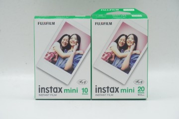 チェキ用フィルム instax mini インスタックス ミニ 10枚入 1個,20枚入 1個 合計30枚 未開封品 20枚入は期限切れ
