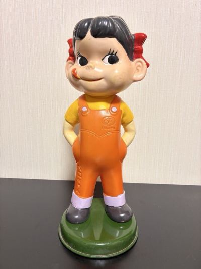 【極希少 当時物】不二家 ペコちゃん 首振り人形 約30cm ガラスケース保管 1960年代 昭和レトロ ブリキ台座 2本ネジ 凹み文字 本物