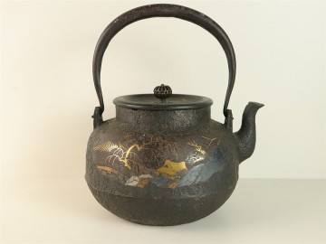 a1040■ 金象嵌 金細工 風景図鉄瓶 茶道具 湯沸 煎茶