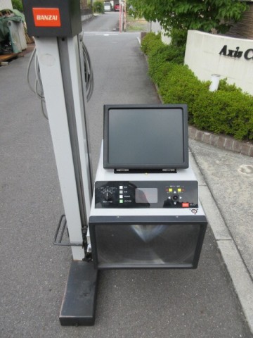少し難あり￥1000～ＨＴ－５１２バンザイ製画像処理方式下向きすれ違い灯）ヘッドライトテスター