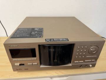 ◆パイオニア PD-F1007 CDプレイヤー CDチェンジャー 301連装 おまけ付◆K080331