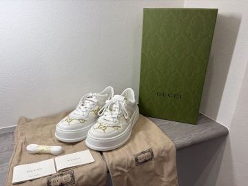 未使用 保管品 GUCCI グッチ スニーカー 靴 シューズ ローカット GG柄 レディース 670408-37 04Z 正規品 真贋ok 37サイズ 約24.0cm 白 金