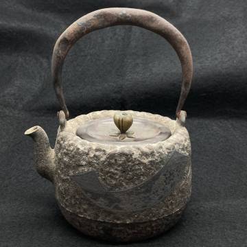 ★１円～ #15979 亀寿堂 鉄瓶 鉄急須 急須 茶器 茶道具 鉄器 ポット アンティーク コレクション 煎茶道具