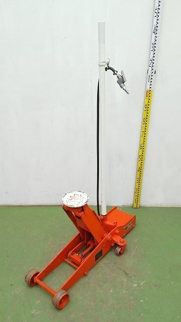 (1円スタート！) BANZAI バンザイ エアージャッキ MA-200X ガレージジャッキ 能力2TON 自動車整備 動作良好 A6448