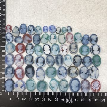 花/馬モチーフ入り!!小粒大量!!◯ストーンカメオおまとめ71g◯u 約355ct ルース stone cameo ブローチ 貴婦人 彫刻 作家物 w3す51