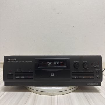 PIONEER パイオニア CDデッキ RPD-500通電確認のみ