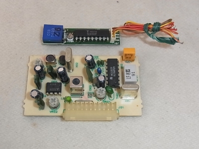 YAESU ヤエス FM UNIT-747 FMユニット+ FTE-10 トーンエンコーダー FT-747等用 中古品