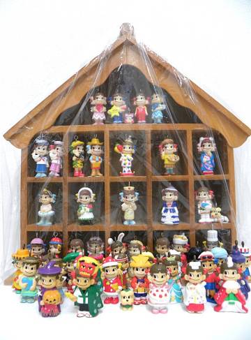 コレクション祭 不二家 ミニミニ ペコちゃん フィギュア おまとめ レア物 世界のペコポコ シリーズ ハッピー記念日 長期保管品 中古品
