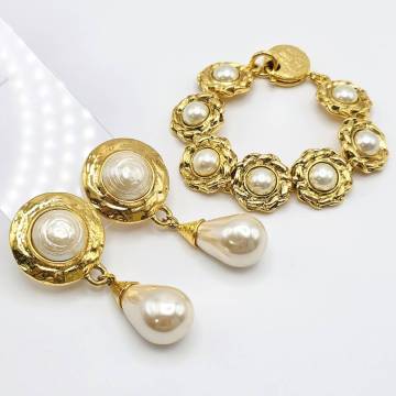 Yves Saint Laurent　イヴサンローラン　イヤリング　ブレスレット　2点まとめ　パール　ゴールド　YSL　激レア　Vintage　1円から～