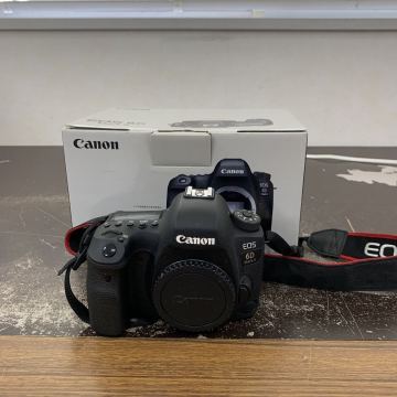 中古品 Canon EOS 6D Mark II ボディ キャノン デジタル一眼レフカメラ デジタルカメラ 6D Mark 2