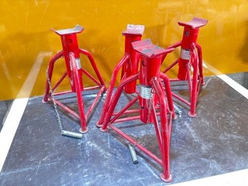 【1円スタート！】ジャッキスタンド 4台セット 荷重3TON 馬ジャッキ ウマジャッキ 自動車整備 ※佐川着払い発送