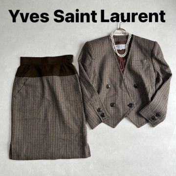 3点送料無料☆スーツ YVES SAINT LAURENT イヴサンローラン セットアップ ヴィンテージ　スーツ ジャケットs スカートm