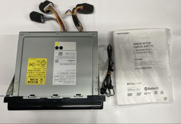 2023年製　NMZK-W73D ダイハツ純正7インチナビ　ハンズフリーマイク付　Bluetooth ハンズフリー　フルセグTV CD DVD SDカード