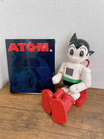 【週刊 鉄腕アトムを作ろう】講談社 コミュニケーション ロボット ATOM 専用チェア付き 創刊号 マガジン 現状品 手塚治虫 AI /Ｙ88-230