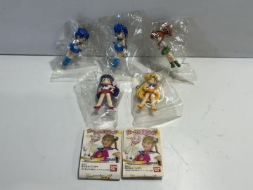【未開封】セーラームーン スイング ガチャガチャ キーホルダー ストラップ 5個セット　[管理No.：O13504_G1_NC]