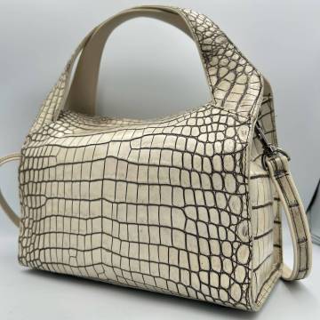 定価70万!!!最高級マットクロコ!!バニラ染め 目地染 ハンドバッグ ショルダー 肩掛け 2ｗay レザー 鰐革 ワニ革 本革 白系 レディース