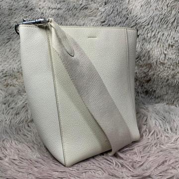 極美品 CELINE セリーヌ サングル スモール バケット ショルダーバッグ 肩がけ 斜め掛け ホワイト 白 レザー クロスボディ レディース