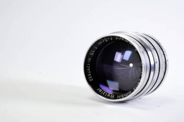 【オールドレンズ】 Leica ライカ Summarit 1:1.5 F=5cm 50mm F1.5 光学キレイ
