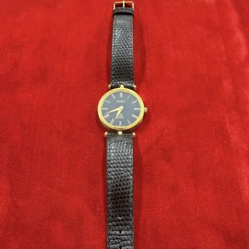 1円〜ほぼ未使用　稼動品　電池新品　GUCCI　グッチ　腕時計　ローマン　ヴィンテージ クォーツ　幅3cm メンズ