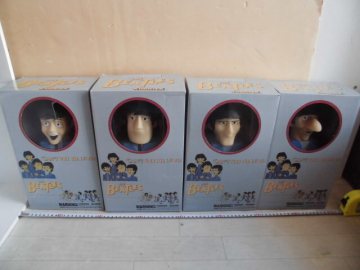レア ビートルズ KUBRICK 400％ 約30ｃｍ 4体セット 大型 フィギュア 箱入り 『CAN&rsquo;T BY ME LOVE!』 The Beatles キューブリック