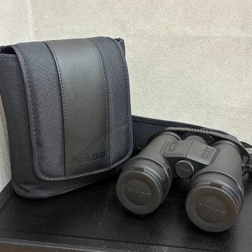 【553_63502】1円スタート～ Nikon[ニコン] MONARCH M5 8&times;42 42mm口径モデル 双眼鏡 趣味 コレクション レジャー ケース・ストラップ付