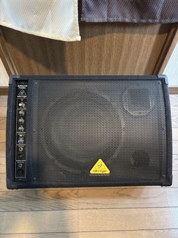 ジャンク　BEHRINGER EUROLIVE F1220A モニタースピーカー パワードスピーカー