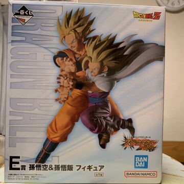 一番くじ ドラゴンボール スペクタクルバトル E賞 孫悟空＆孫悟飯 フィギュア 親子かめはめ波