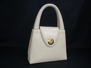 1円 ■美品■ GIVENCHY ジバンシィ レザー ワンハンドル ハンドバッグ レディース アイボリー系&times;ゴールド系 HE1936