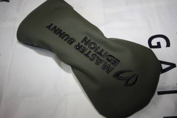 ★正規品★パーリーゲイツ PEARLY GATES マスターバニーエディション★PRO仕様ドライバー用ヘッドカバー★460CC対応★カーキ★