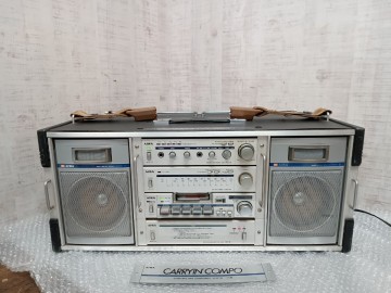 必見!!　希少　AIWA アイワ　システムコンポ　CB-1 A1 R1 L1M RB-10 E1 CARRYIN COMPO オーディオ　ステレオ　ジャンク