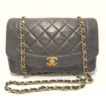 CHANEL シャネル☆ダイアナ マトラッセ☆チェーンショルダーバッグ☆ココマーク ゴールド金具☆ラムスキン☆1円～