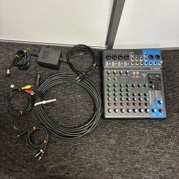 ♪ YAMAHA MG10XU ヤマハ アナログミキサー 10ch入力 USB搭載モデル 通電確認済み 写真現状品 ミキサー 音響機器 ミキシングコンソール
